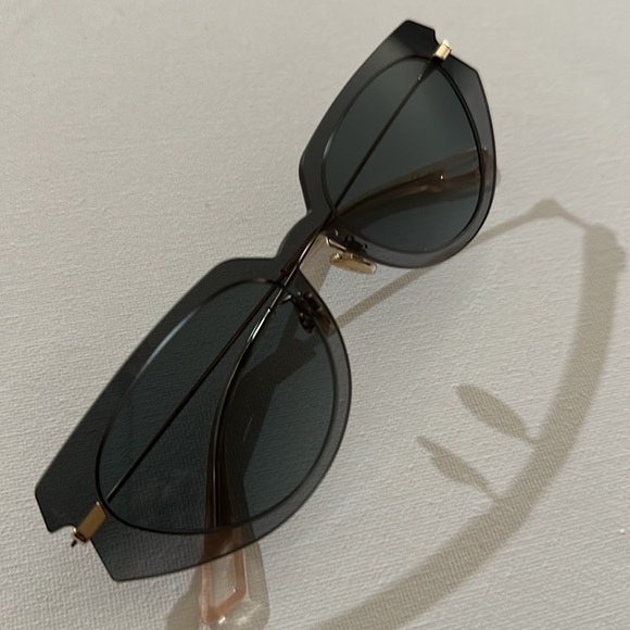 CHRISTIAN Dior Cat Eye 
DiorAttitude2 Gray Gold 53-19 140 lightweight - Picture 9 of 16